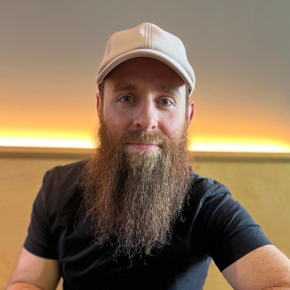 Sammy Weinbaum headshot