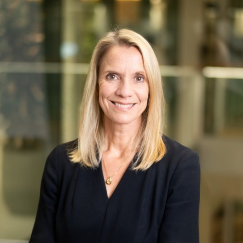 Deborah Green headshot