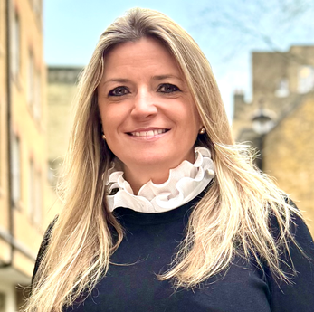 Kate Bourne headshot