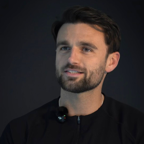 Luke Olley headshot